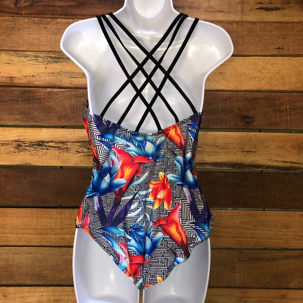 NWT One Piece Floral Swimsuit - Picture 2 of 4